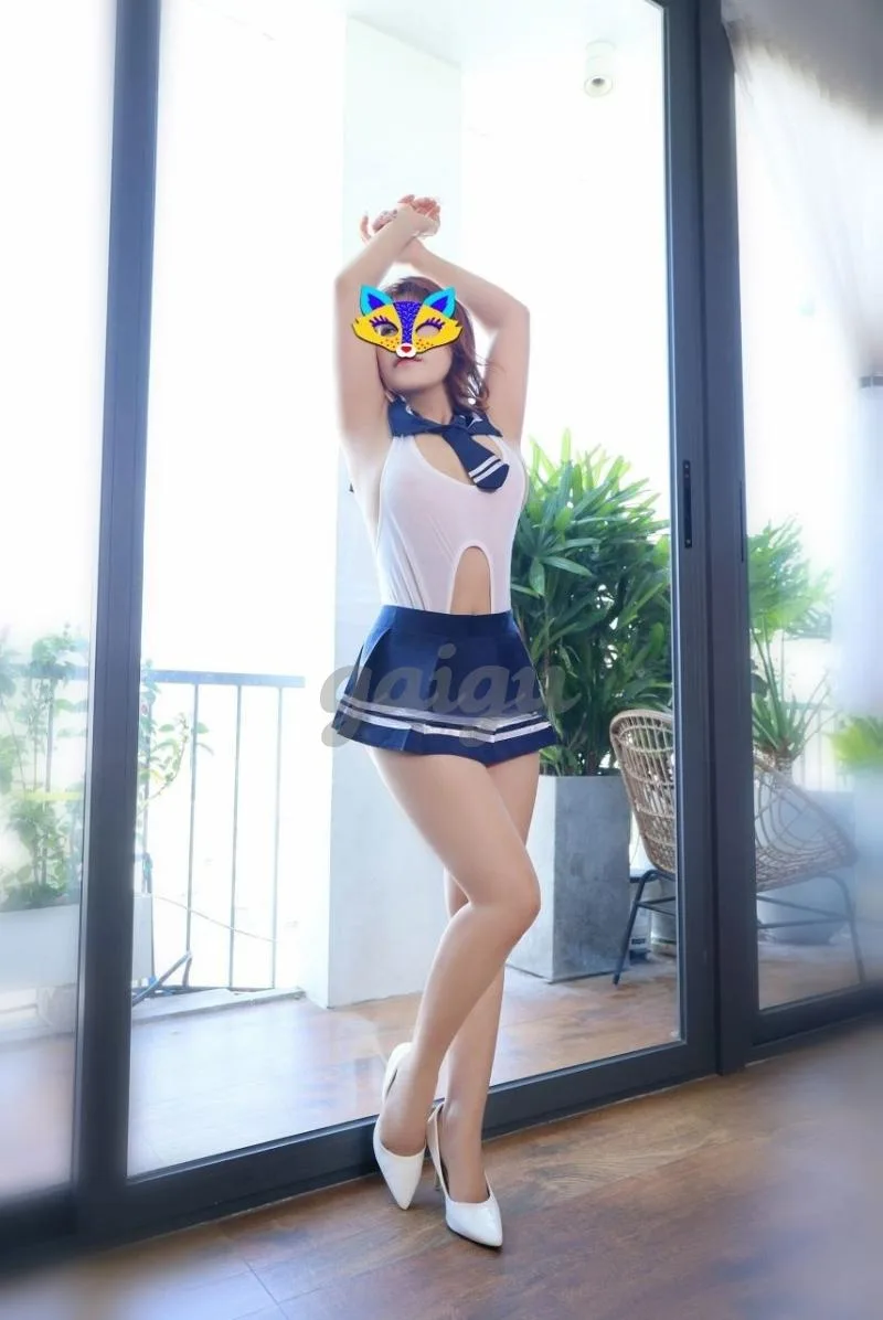 KIỀU NHI ❤️ Hot Model siêu xinh - Nụ cười đốn tim