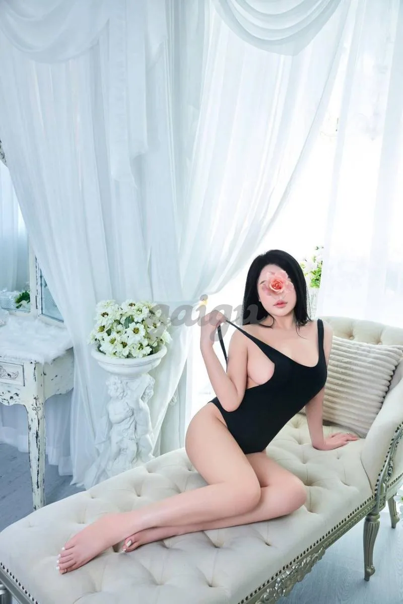 SIÊU PHẨM 2K4 Khả Di - Lần Đầu Xuất Hiện Trên Sân Chơi Phục Vụ AE