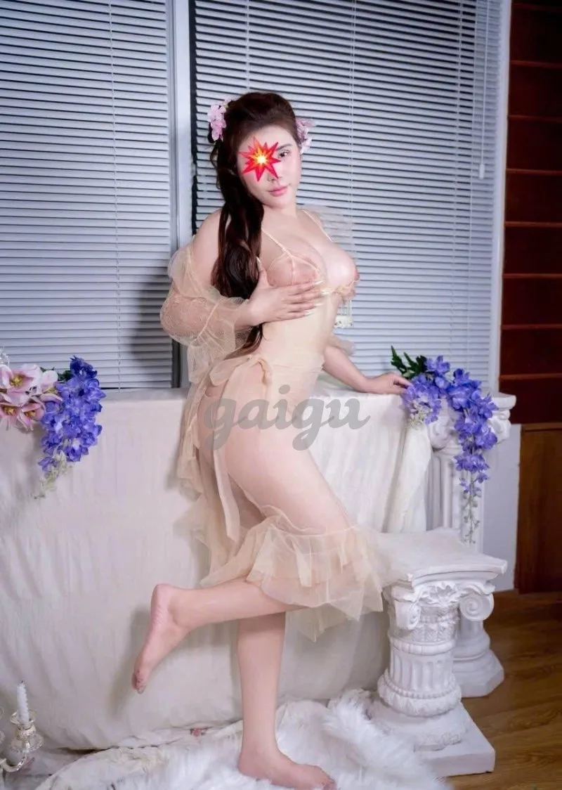HẢI YẾN - Nữ DÂM THẦN - Siêu Sexy đa tình
