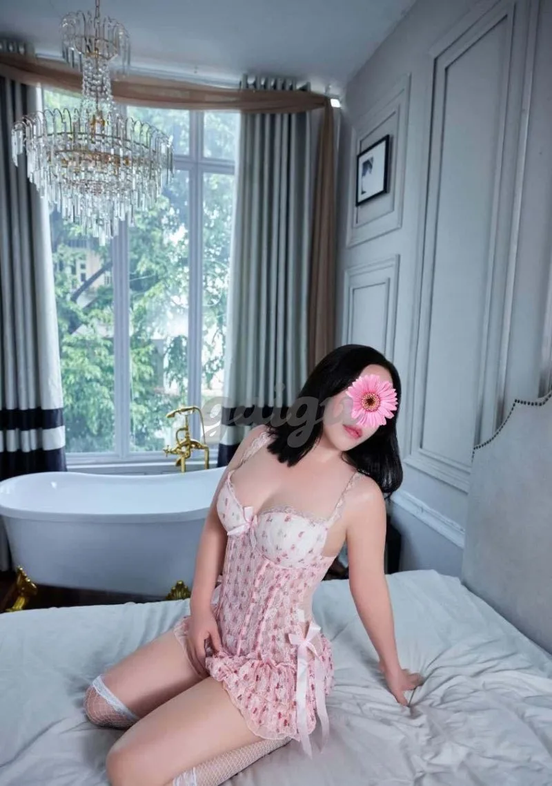 Diệu Linh_Hàng Ngon Giá Rẻ - Nhiệt Tình Dâm Đãng - Gặp Là Phê