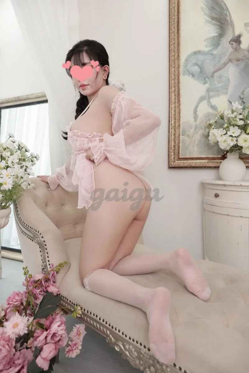 Phương Linh - Thánh Kẹp Chuối Siêu Phẩm Ngực To Mông To Da Trắng