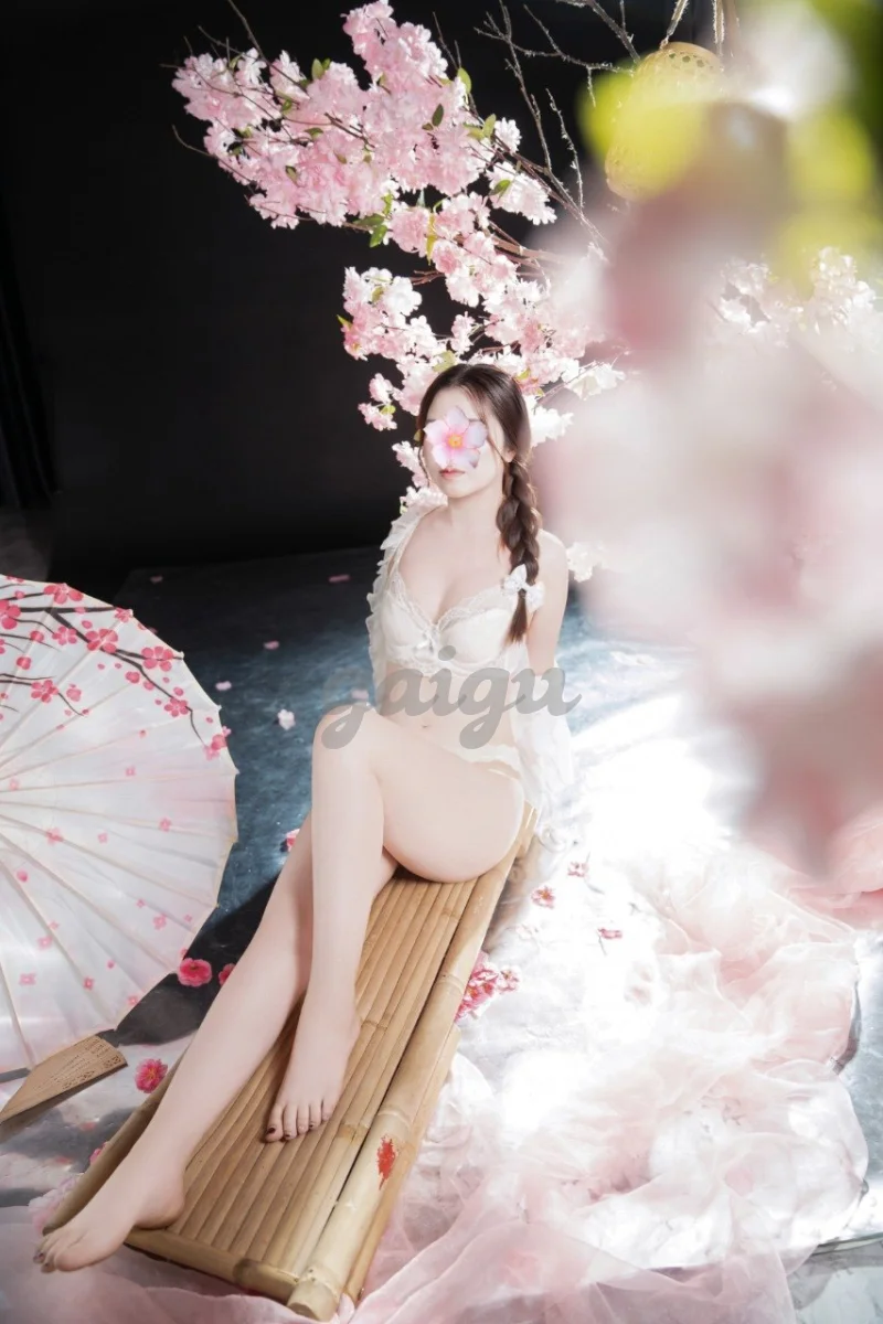 Bé Mỹ Linh - Siêu Mẫu Tình Dục, Body Cực Căng Đỉnh Cao Phân Khúc
