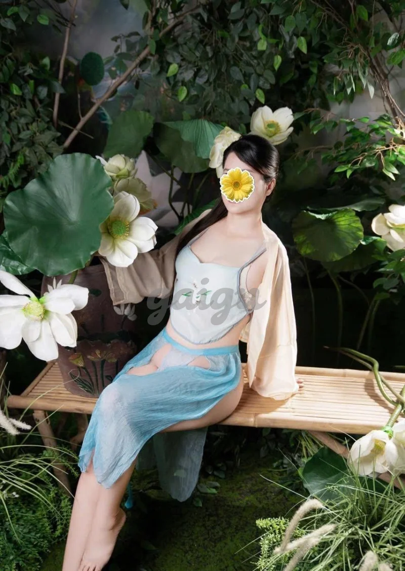 New❤️Bé Thủy Trúc❤️Tiểu Thư Xinh Đẹp❤️Dáng Ngon Hàng Còn Ngon Hơn