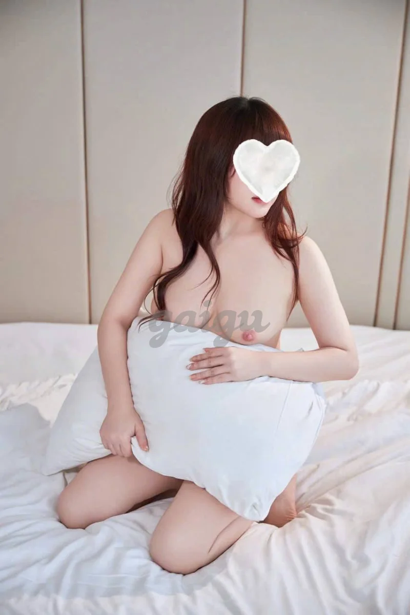 YẾN VY🔥MẶT XINH DA TRẮNG VÚ TO LÀM TÌNH ĐẮM SAY