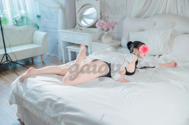 THUỲ CHI BÍM NON MÚP RỤP VÚ TO MÔNG KHỦNG LÀM TÌNH CỰC SƯỚNG