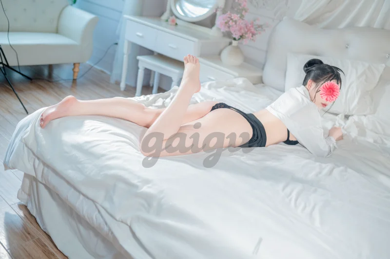 THUỲ CHI BÍM NON MÚP RỤP VÚ TO MÔNG KHỦNG LÀM TÌNH CỰC SƯỚNG