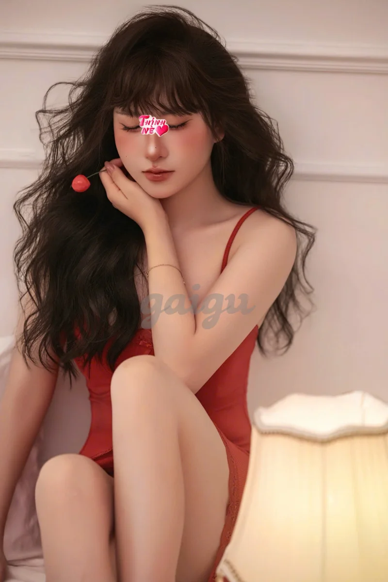 Tuệ Mẫn 2005 - Hot Girl Mới Lớn Lần Đầu Đi Làm !