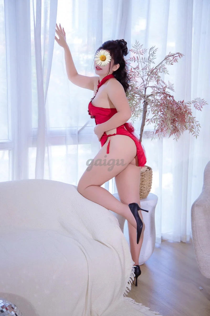 MAI ANH  - DÂM ĐÃNG CHIỀU KHÁCH - LÀM TÌNH ĐIÊU LUYỆN - CHIỀU KHÁCH MỌI TƯ THẾ