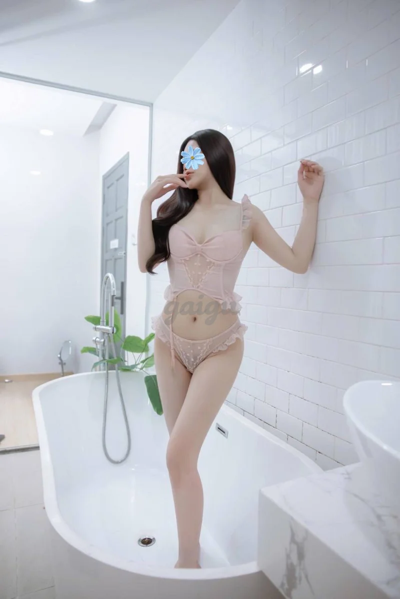 Thuý Hà - Gầm Cao Máy Thoáng, Ngọt Ngào Tình Cảm