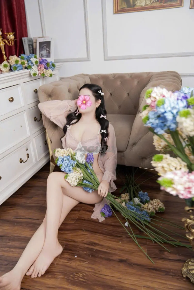 NGÂN :MỚI LÊN SÓNG MỘT EM SIÊU PHẨM GÁI - CƠ THỂ NGỌT NGÀO NÓNG BỎNG ,CẢM XÚC BẤT TẬN MỌI CON CHIM.