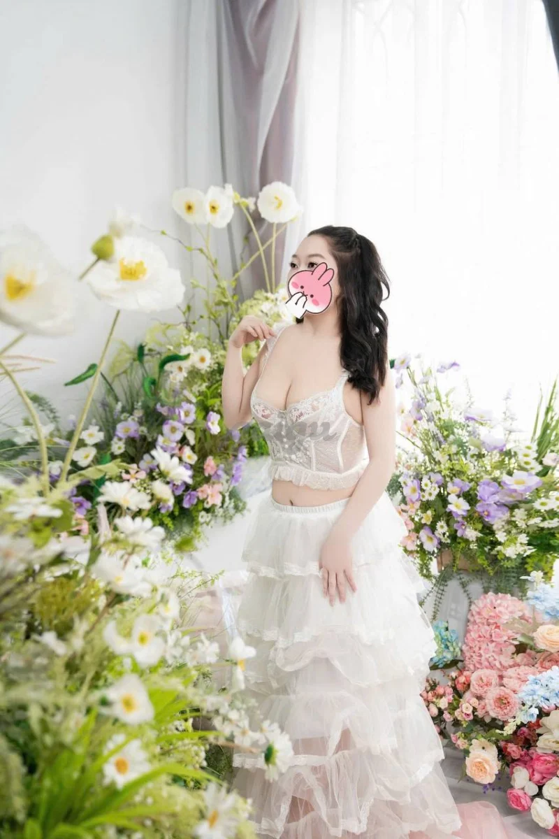 NGỌC BABY _ Vú to thật 100% chuẩn gái miền tây, free BJ băng