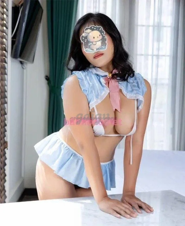 Hà Linh - Vú to, Bướm múp, làm tình bảo phê