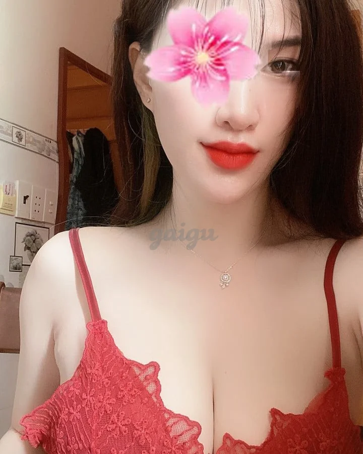 ❤️ LA KIM CƯƠNG ❤️ Hot girl Xinh - xinh nhẹ nhàng