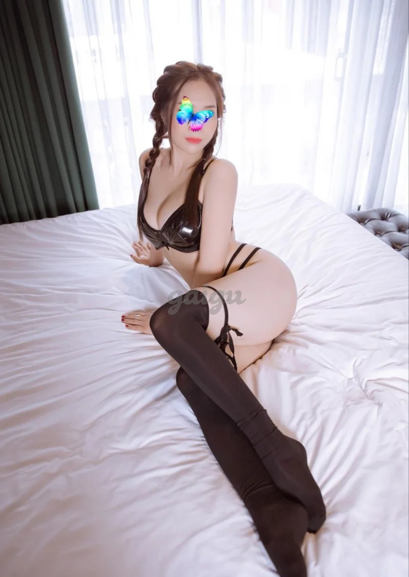 Hotgirl ❤️ Linh Xinh ❤️ Dâm Bà Cố Nội ❤️ Dáng Chuẩn,Vú To ❤️ Quả Bým Quá Chất Lượng