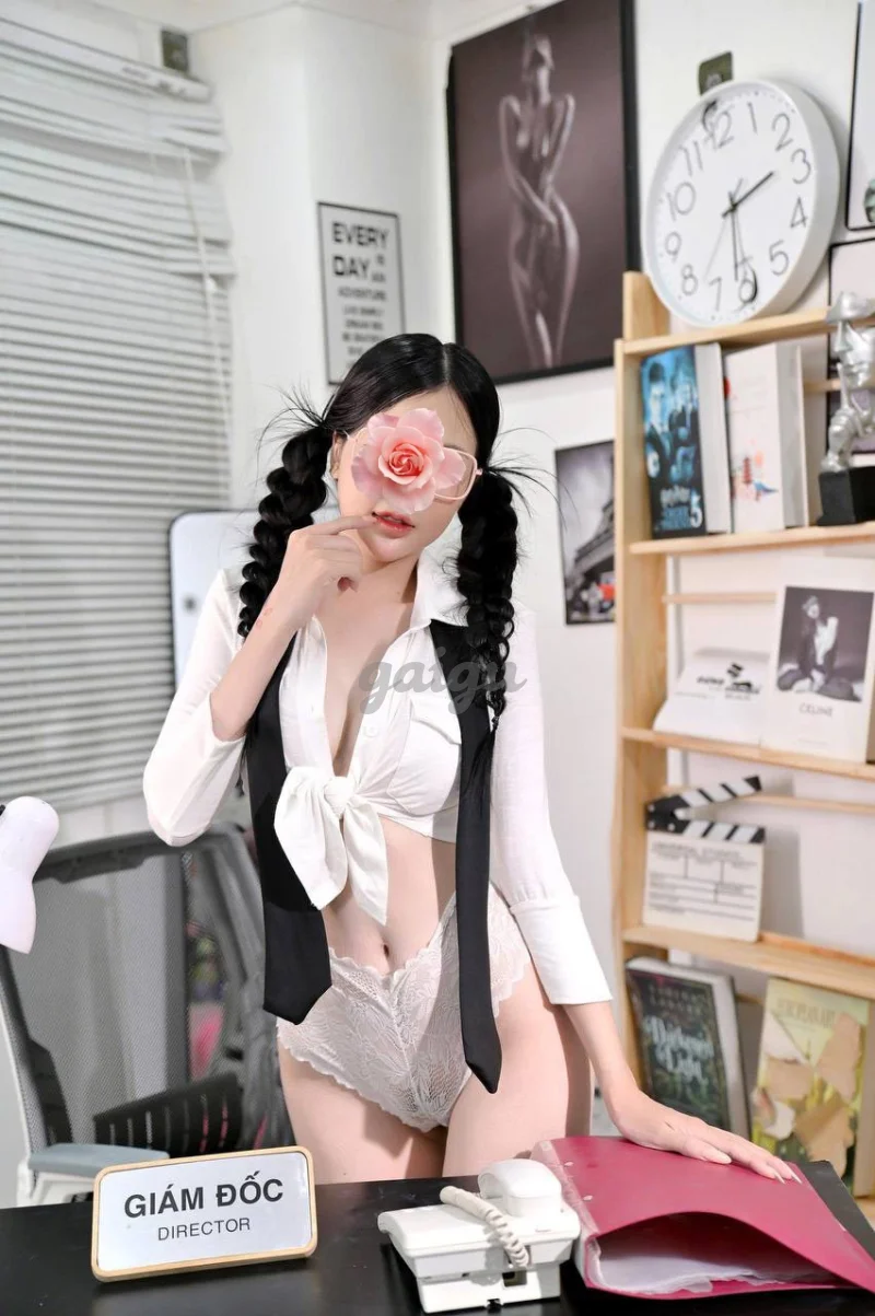 Bảo Anh - HotGirl 2K2 BaBy Siêu Phẩm Nuột Nà