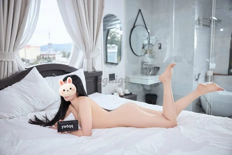 MỘC ANH XINH NGON NGOAN LÀM TÌNH RỰC RỠ