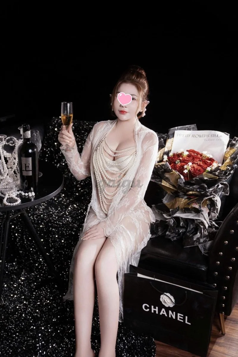 Linh Anh  Girl Xinh Vú To Ngọt Ngào - Tình Cảm Quyến Rũ Say Mê