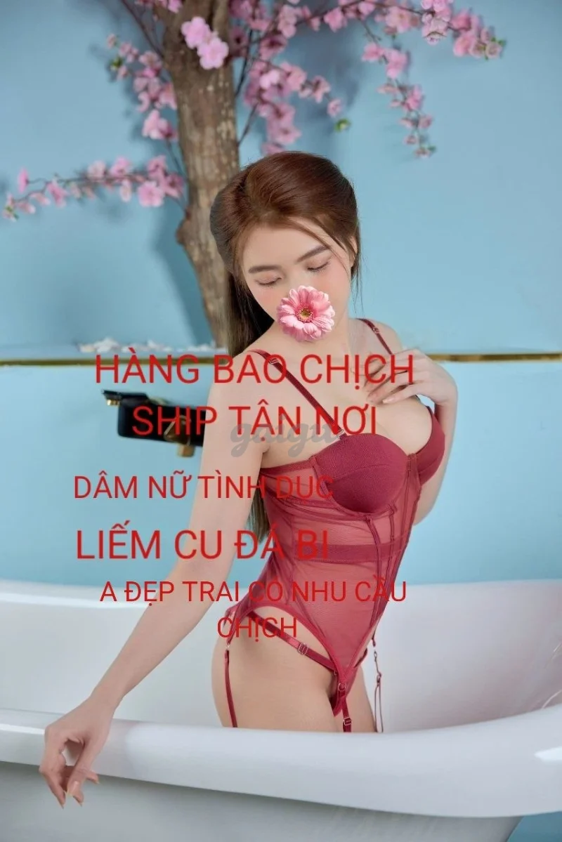 BÉ TÂM TUYỆT PHẨM HÀNG SHIP TẬN NƠI ĐẶC BIỆT EM BÚ CU ĐÁ BI BAO SƯỚNG