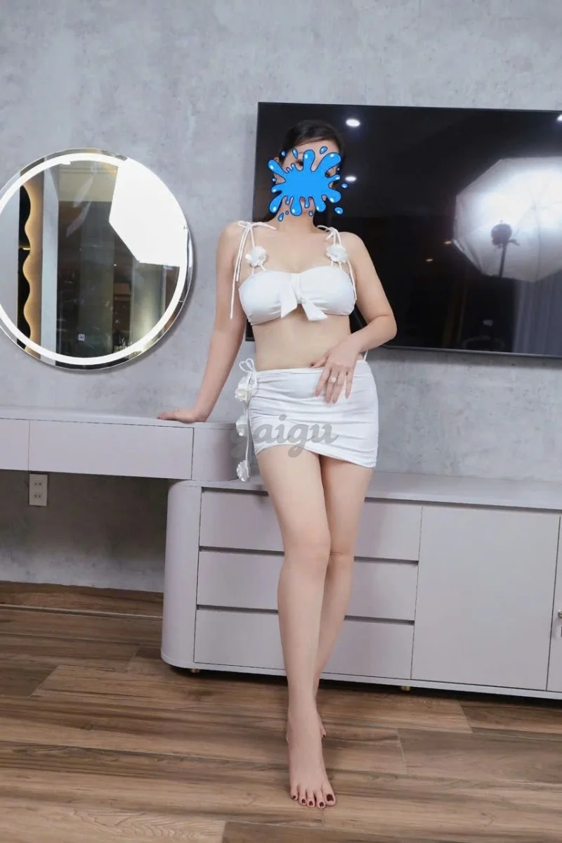 Hà Phương- em hàng ngoan dâm, nhẹ nhàng!!!