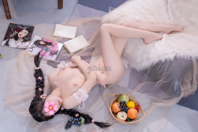TIỂU BỐI 165cm XINH XẮN, NGỰC ĐẸP, DÁNG CHUẨN DỊU DÀNG