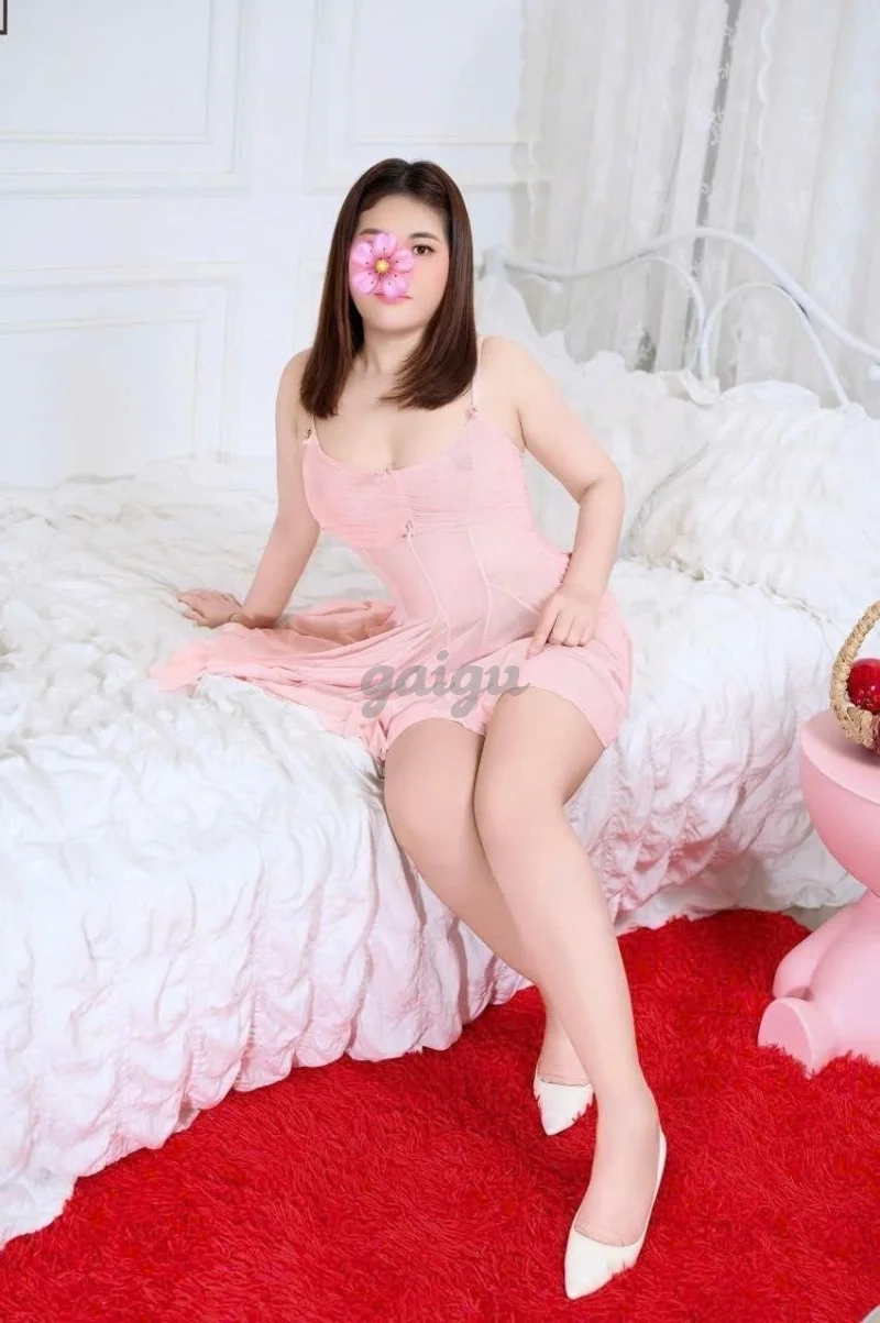 An nhiên THỬ SỨC CÙNG  THẦN DÂM