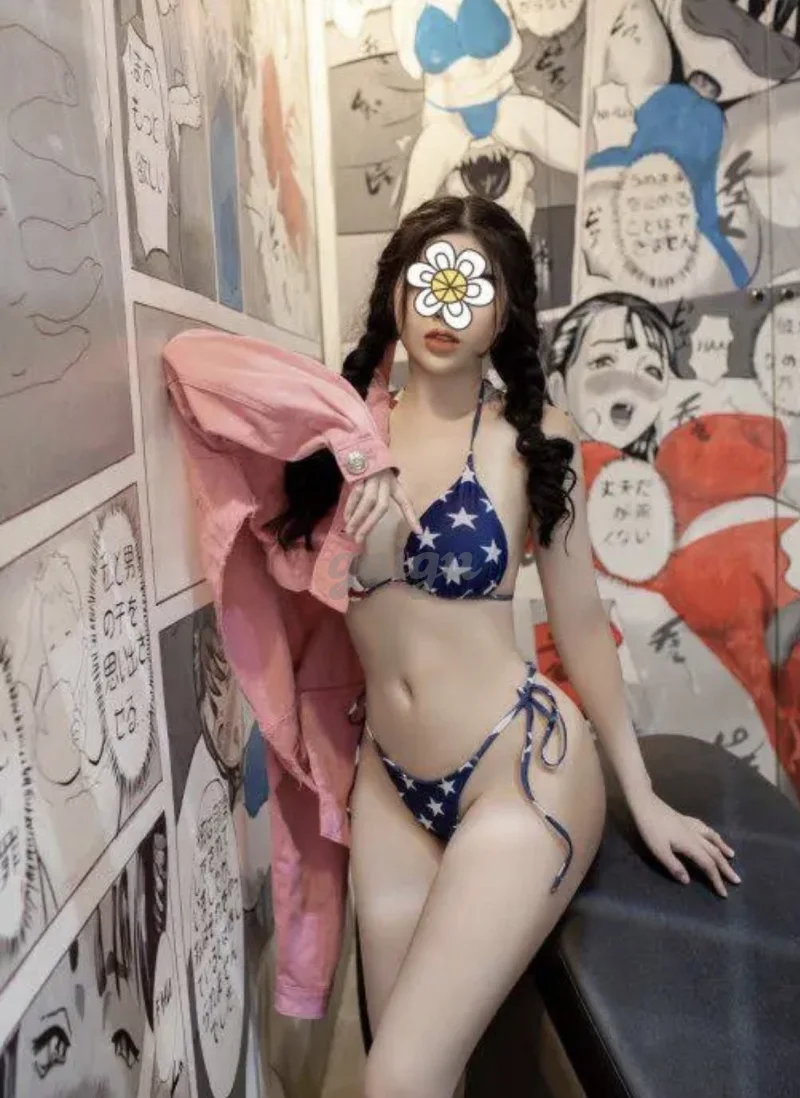 KHANH MY SIEU HOT
