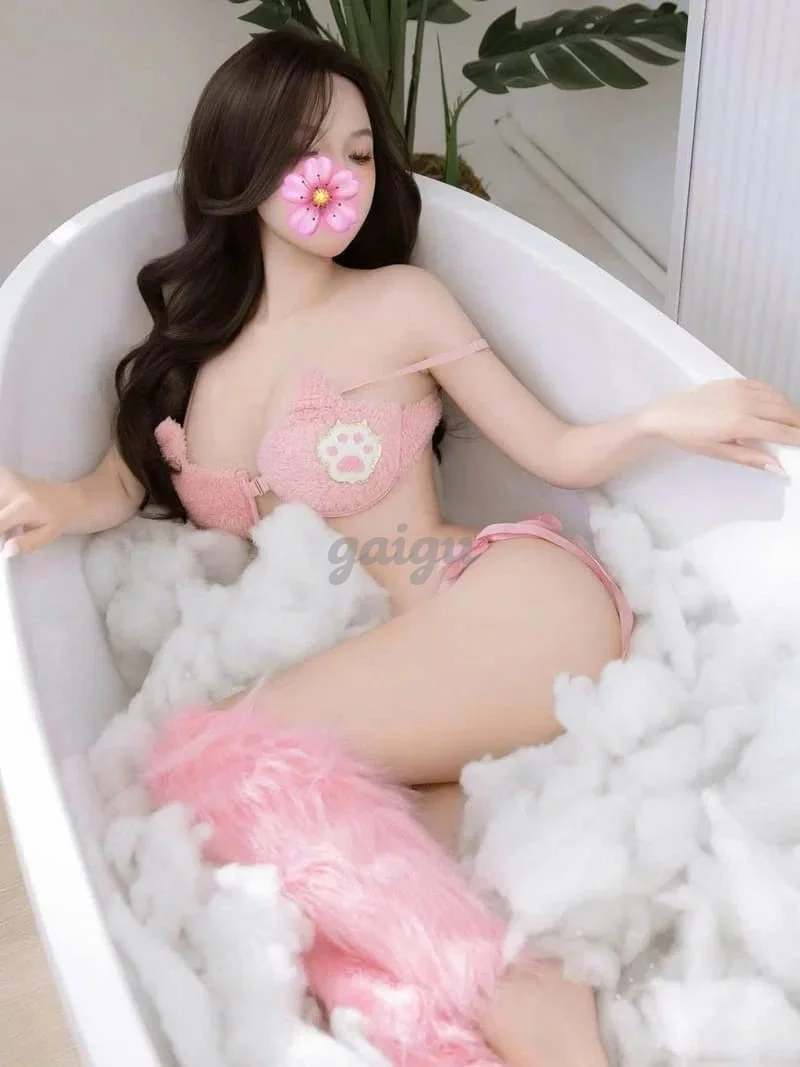 BÉ HẰNG 💖SESXY VÚ TO BƯỚM KHÍT MỚI VÀO NGHỀ NHƯNG ĐẬM CHẤT DÂM LÀM TÌNH CHUYÊN NGHIỆP CHIỀU CHUỘNG