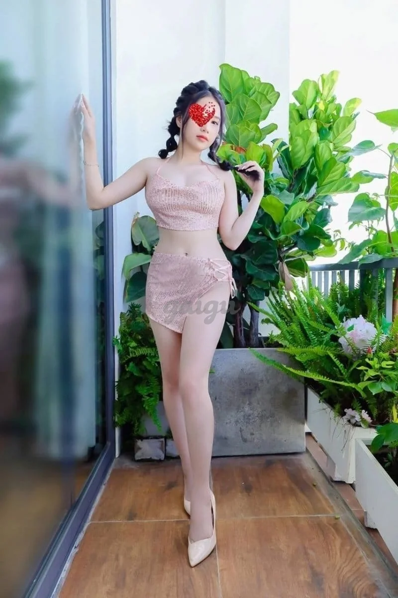 LINH NHI - GÁI GỌI - NGOAN HIỀN CHIỀU KHÁCH - KÈN SÁO CHUYÊN NGHIỆP - ĐỈNH CAO TÌNH DỤC