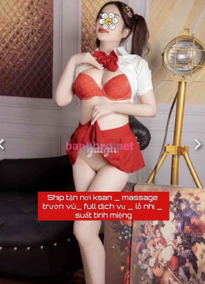 YẾN VY _ BABY_ NGOAN XINH YÊU CỰC KỲ CHIỀU KHÁCH