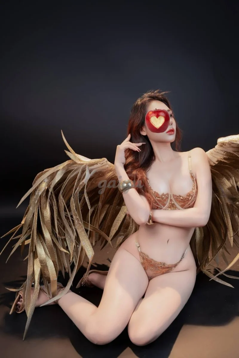 ❤️Khánh Ngọc❤️ Hotgirl Chân Dài Xinh Lung Linh