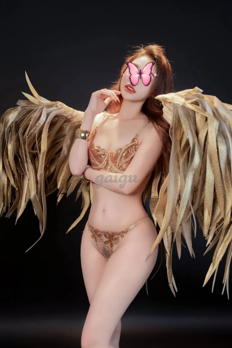 ❤️Khánh Ngọc❤️ Hotgirl Chân Dài Xinh Lung Linh