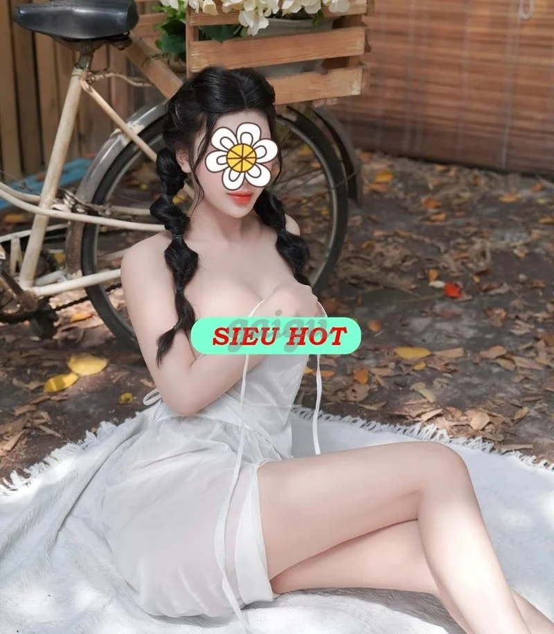 XẮN- VÚ TO BÍM KHÍT - LÀM TÌNH CHUYÊN NGHIÊP