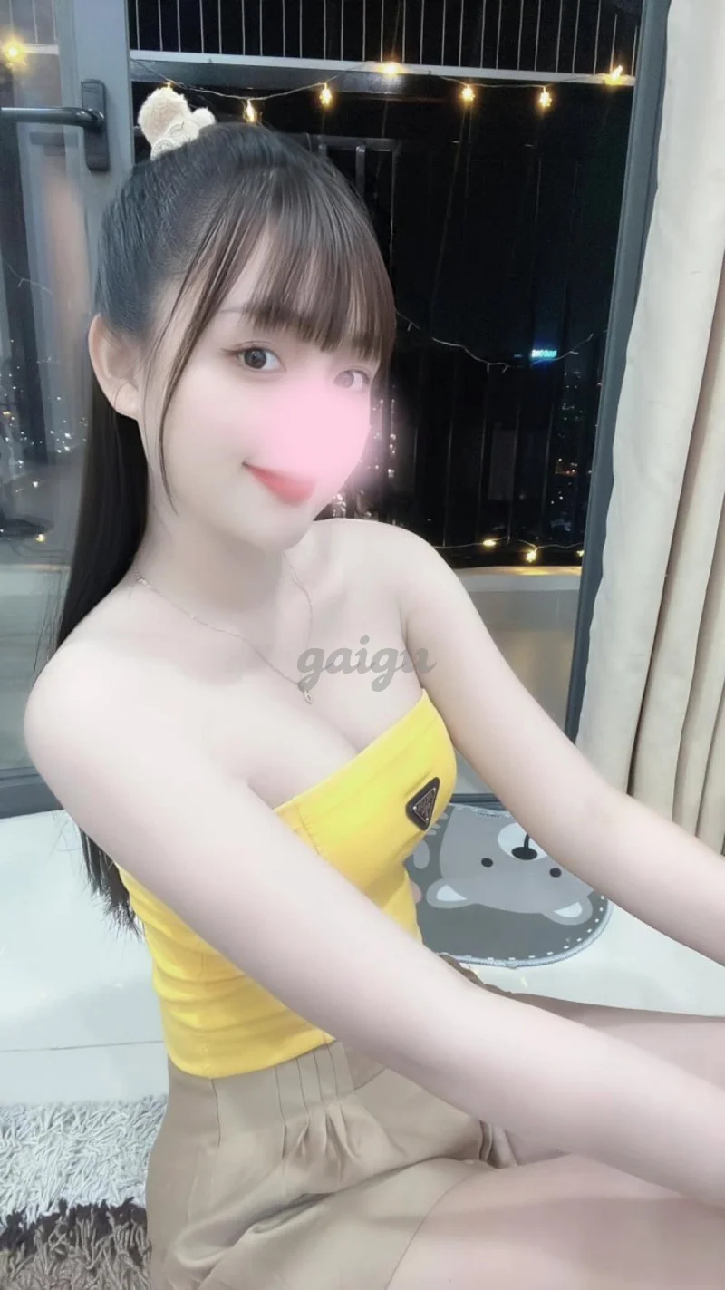 Mát Mịn, LÀN DA MỊN MÀNG, MÔNG CĂNG MẨY, LÀM TÌNH HẾT MÌNH QUÊN LỖI VỀ