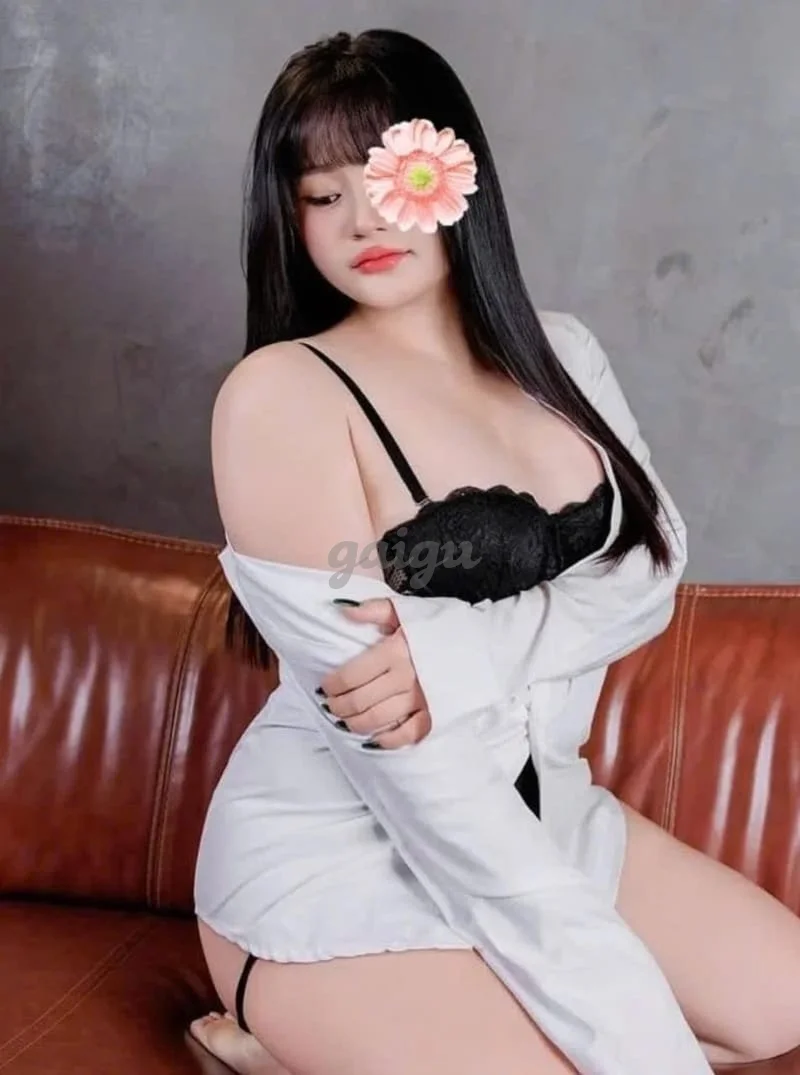 ✨BÉ LY LY❣️HOTTEEN NGỰC BỰ SIÊU DÂM CHIỀU CÁC ANH TỚI THIÊN ĐƯỜNG