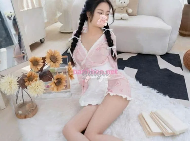 ❤️MỸ LINH❤️MẶT XINH DA TRẮNG LUNG LINH