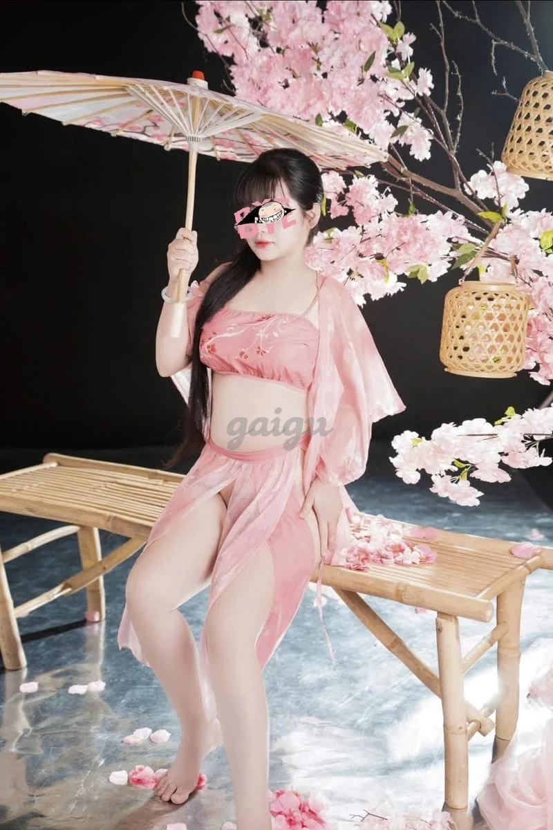 Bảo An 2k7 gái mới lớn