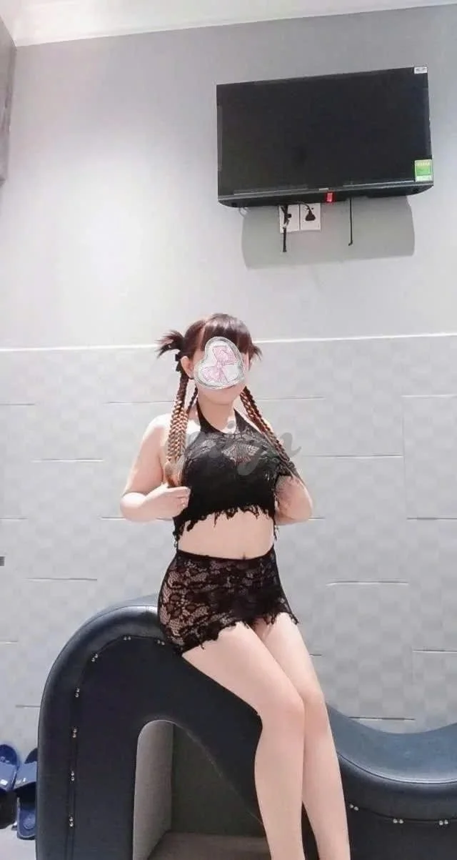 Hà mi xinh đẹp  BODY BỐC LỬA, DÂM VÔ ĐỐI