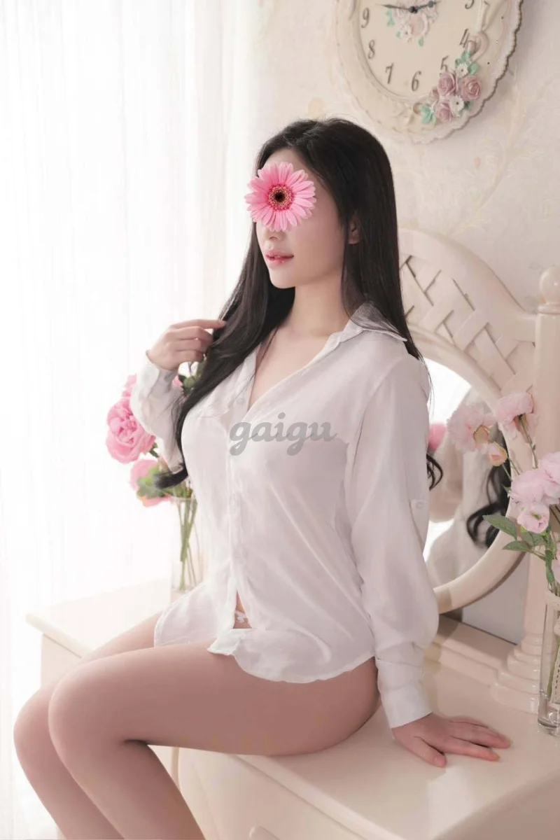❤️ Quỳnh Trang❤️ Ngực ngon, mông mẩy - Dịu dàng chiều khách