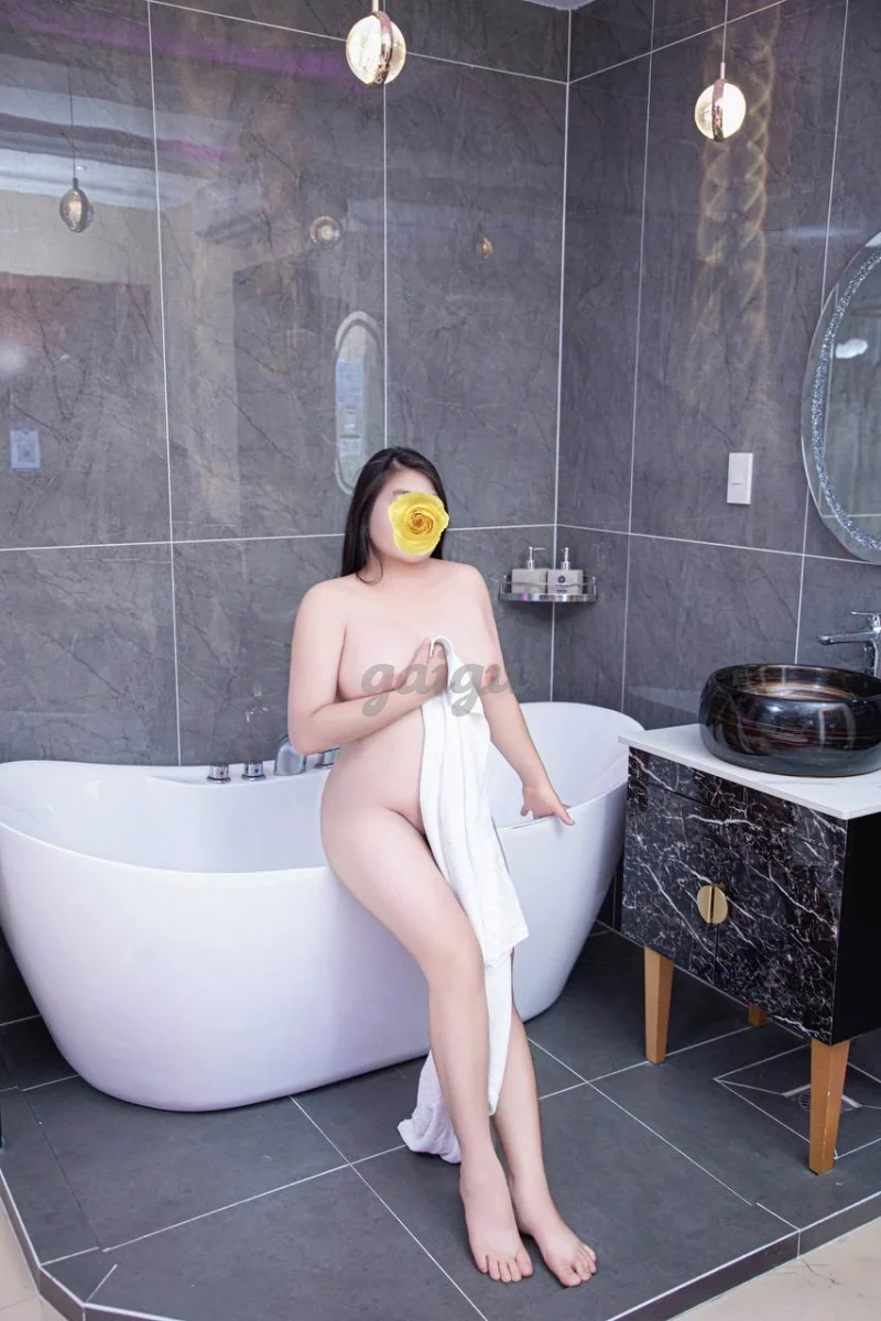ngực To body da thịt, chiều anh em mọi tư thế