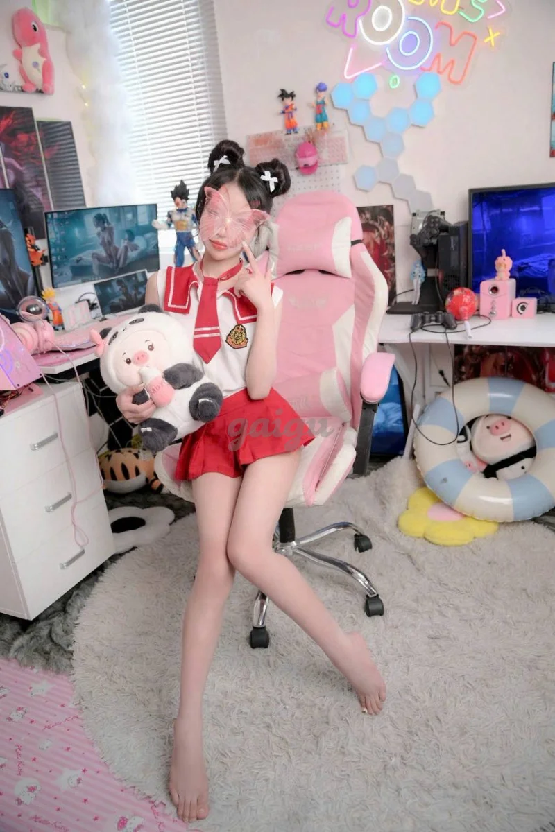 NEW BÉ XÍU - BABY NON TƠ SEXY QUYẾN RŨ