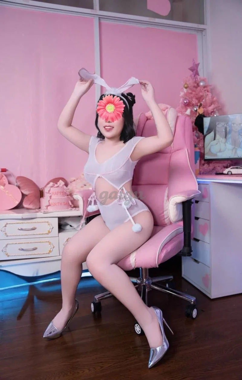 HÀ MY 2K6 GIRL LOLI NON TƠ, MỌNG NƯỚC, KUTE TRẺ TRUNG
