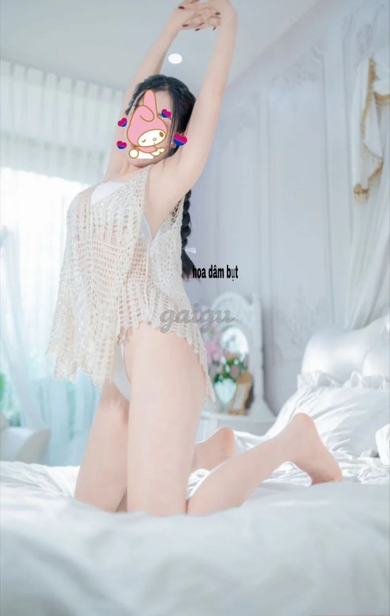 KIM NGÂN - Làm Tình tận nóc , cao thủ bú liếm , cia