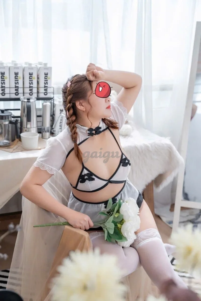 Cherry - Gái dâm chiều khách, làm tình cực phê