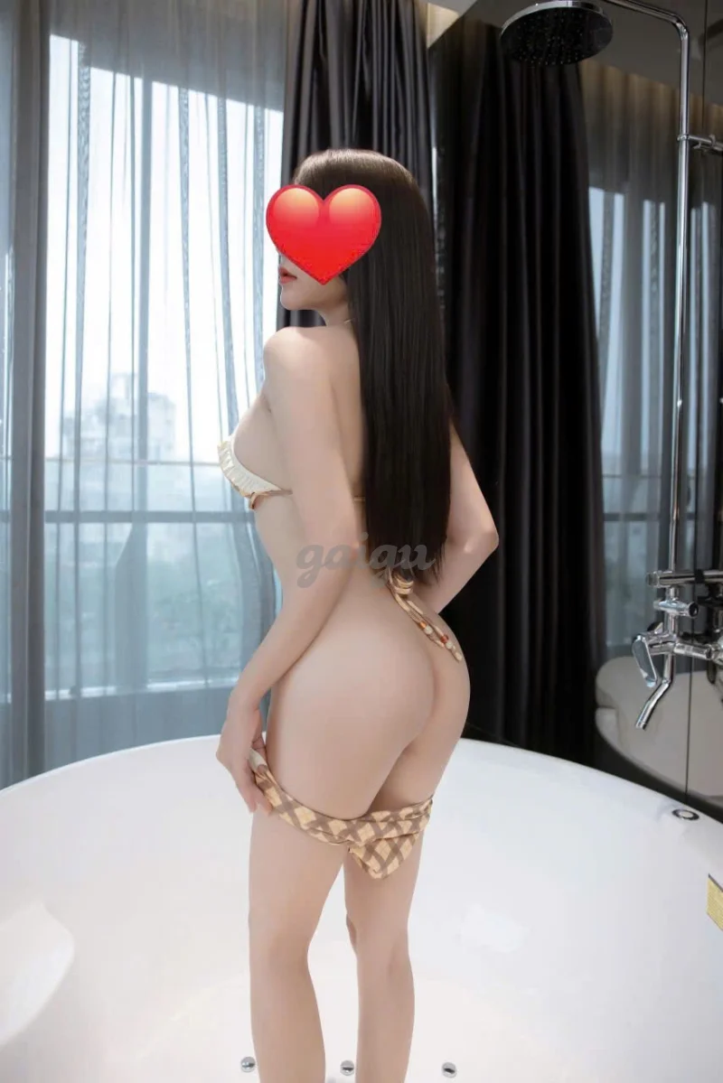 💗GÁI XINH BÉ SAM_ KHUÔN MẶT ẤN TƯỢNG_DA TRẮNG CHÂN DÀI_LÀM TÌNH MAX PHÊ