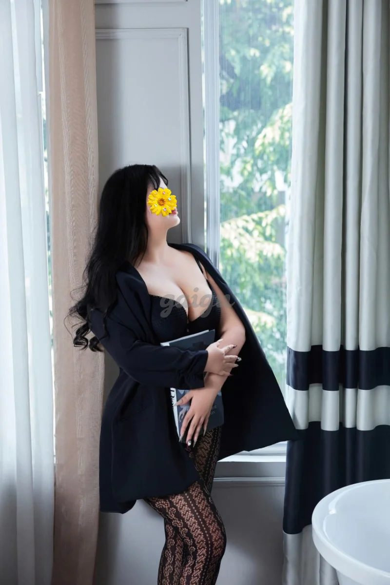 [⭐ VIP ] Ngọc Oanh - Siêu Phẩm Bánh Mật Mủm Mỉm Đáng Yêu, Dịch Vụ Hấp Dẫn