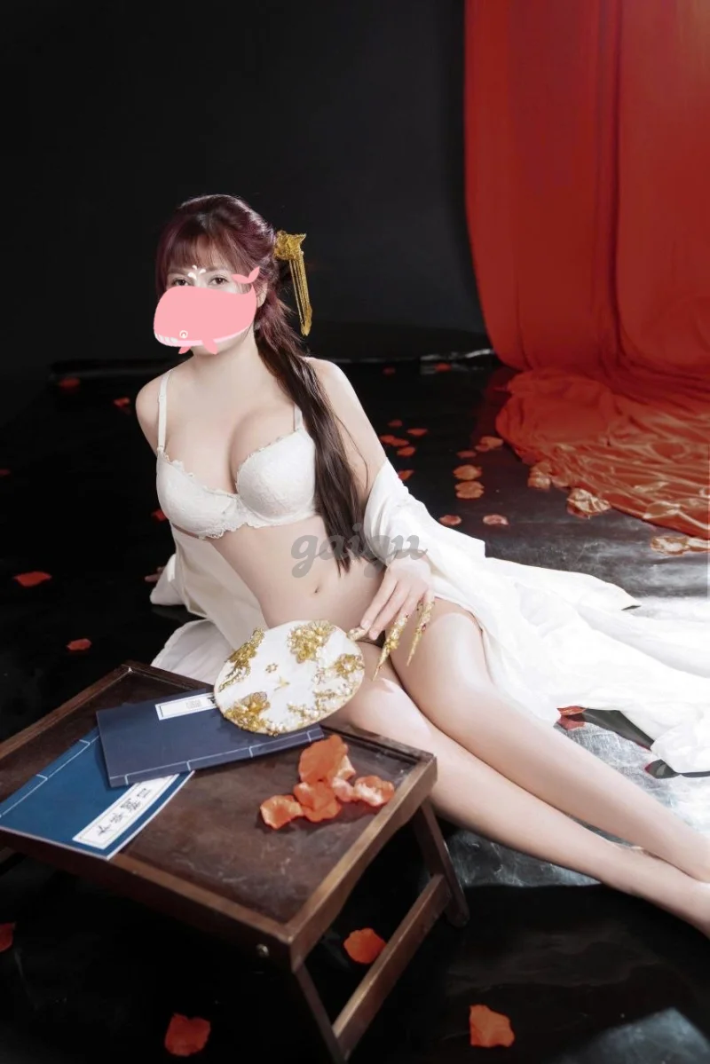 Thanh Thảo- cô giáo của dâm đảng, ngon rẻ!!!