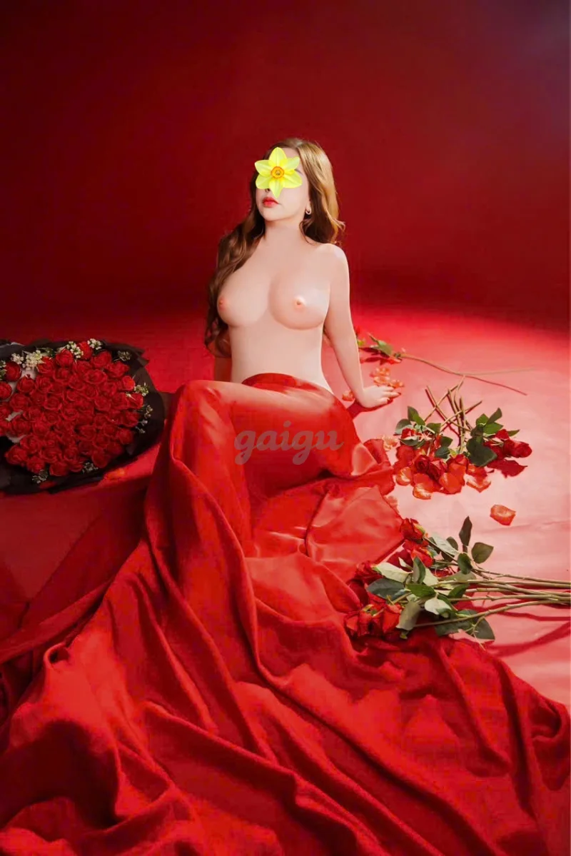 Như Ý -  Ngôi Sao Nóng Bỏng , Một Thiên Thần Sex Cực Đỉnh.