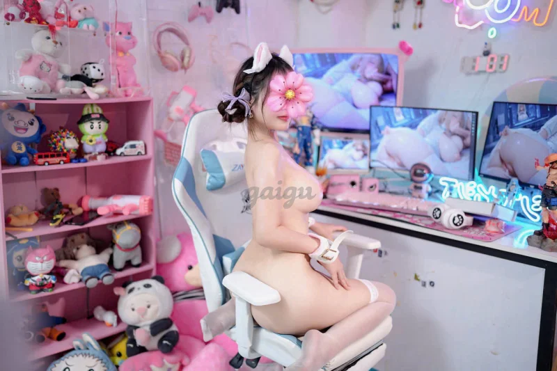 EM NGÂN - GÁI MIỀN TÂY, NGỌT NGÀO, QUYẾN RŨ, NGẤT NGÂY