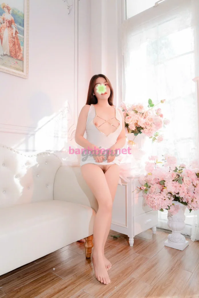 HUYỀN TRANG - XINH, NGOAN NHƯ NGƯỜI YÊU