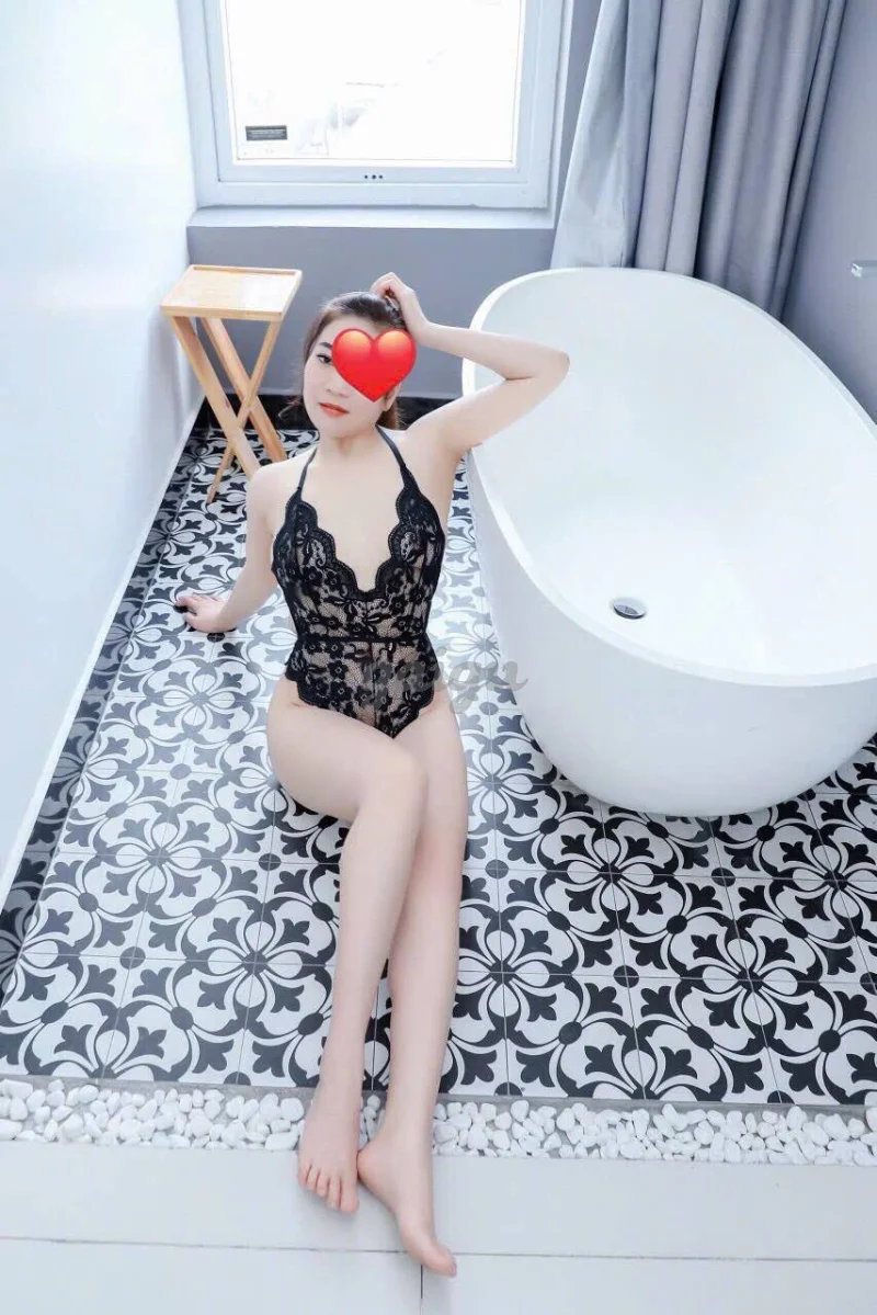 HÀ ANH Thần dâm, body nóng bỏng full service